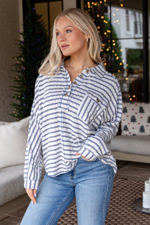 Lightweight Morning Latte Striped Top – DU Deal
