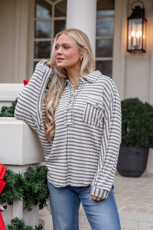Lightweight Morning Latte Striped Top – DU Deal